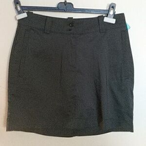 Maggie lane skort size 2